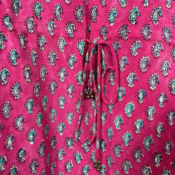Tolani Silk 2X pink seahorse print drawstring kaftan like dress - like new - Picture 4 of 11